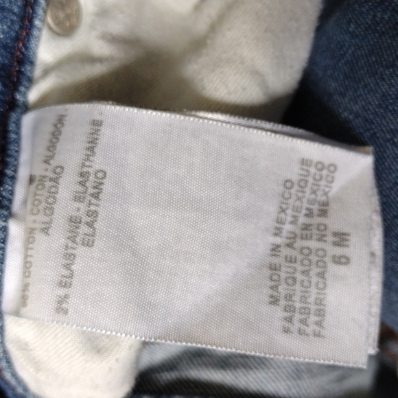 Levi's 545 Low boot cut jeans. - Picture 10 of 14